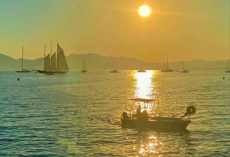 YACHT CLUB CANNES YACHT CLUB DE CANNES